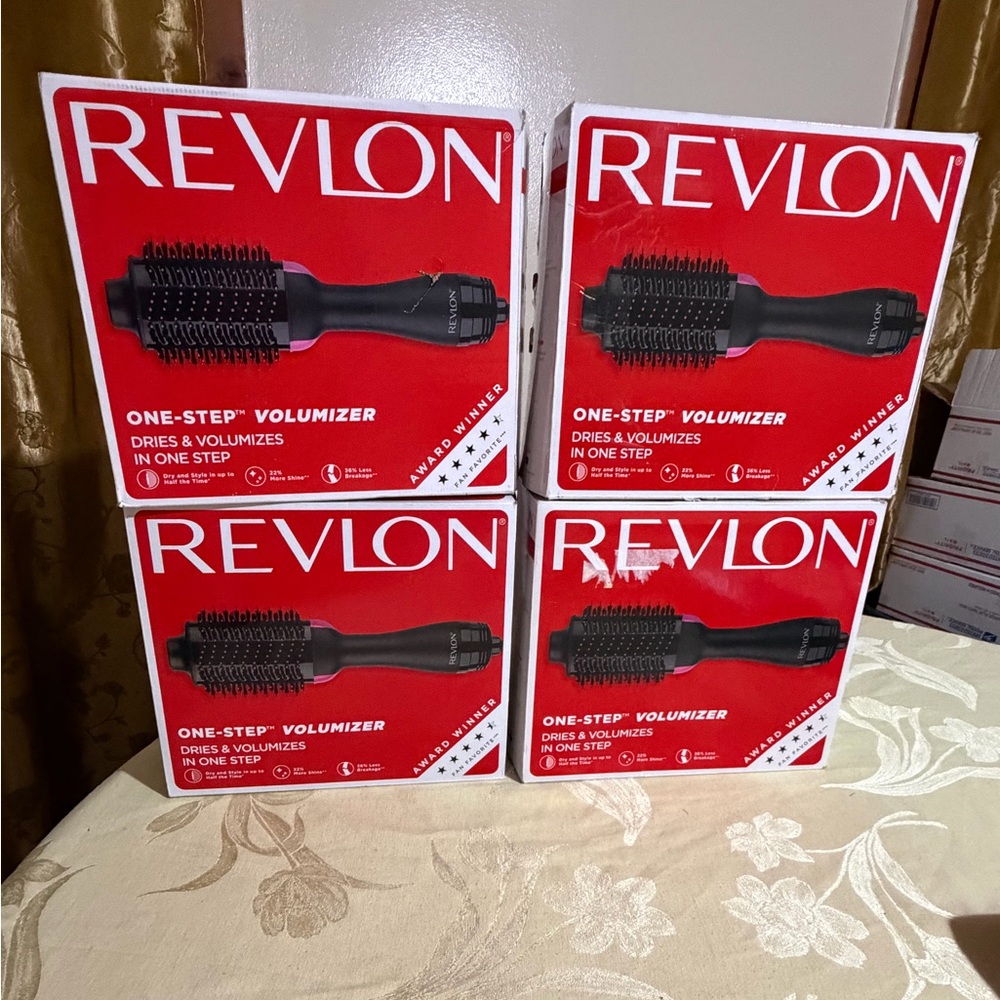 Revlon One-Step Volumizer in Red and Black